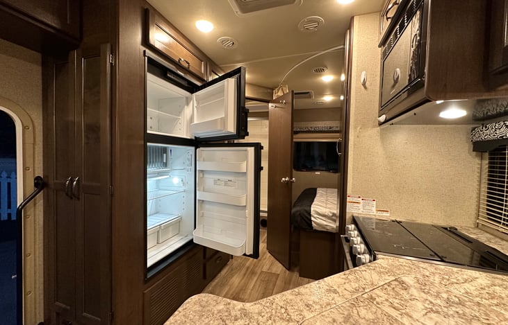 Refrigerator and Freezer