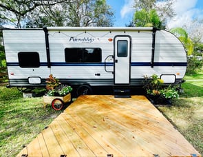 Gulf Stream Coach American lite 248BH