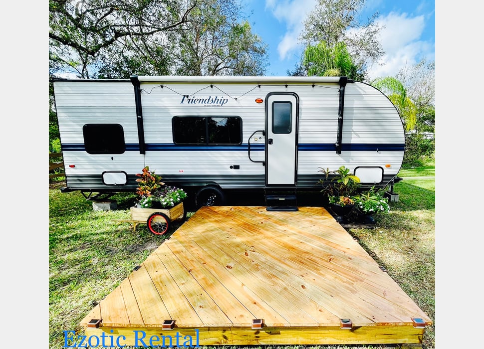 Travel Trailer rentals in Tampa