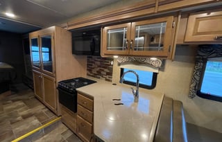 Jackpot Joe RV (Bellagio) Unlimited Miles  8 Sleep