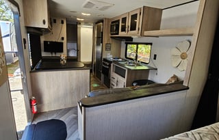 "Fall Prowler" Sleeps 6-7  BUNKHOUSE