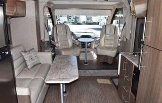 2018 Thor Motor Coach Vegas 25.3