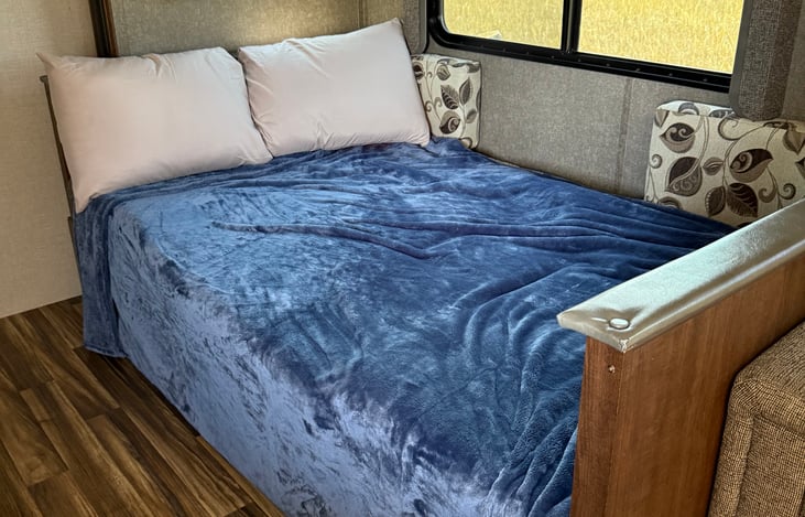 Convertible Dinette Bed