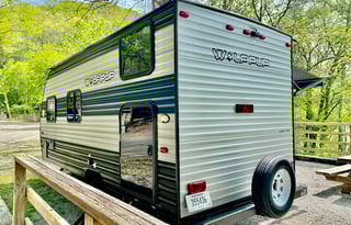 Fully Furnished Bunkhouse! Family friendly!!