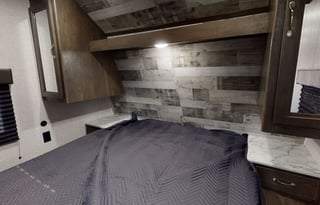 2021 Coleman Lantern Series 250TQ (Toy Hauler)