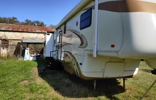 2007 Newmar Kountry Aire 37SBRE