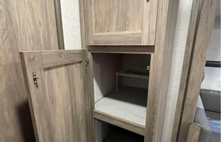 2021-Zinger 2 Bedroom/Bunkhouse/Outside Kitchen