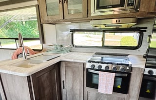 Trailer Swift - 2021 Forest River RV Salem 27RK