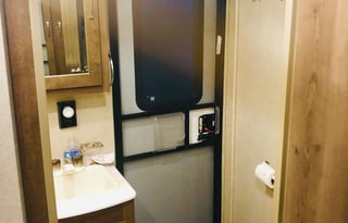 2018 Palomino Puma 31-BHSS