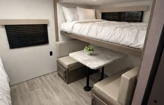 Grand Design Transcend **Bunks, Sleeps 8(OKFL1912)