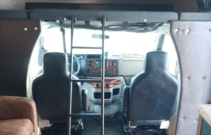 bed above cab