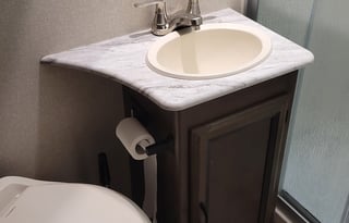 2019 Coachmen RV Freelander 28BH Ford 450 LowMiles