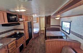2012 Gulf Stream RV Ameri-Lite 255BH