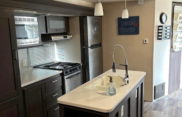 Enjoy all the feels in the spacious kitchen!