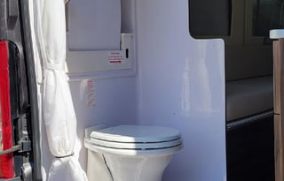 2017 Carado Banff, accomadates everyone in style!