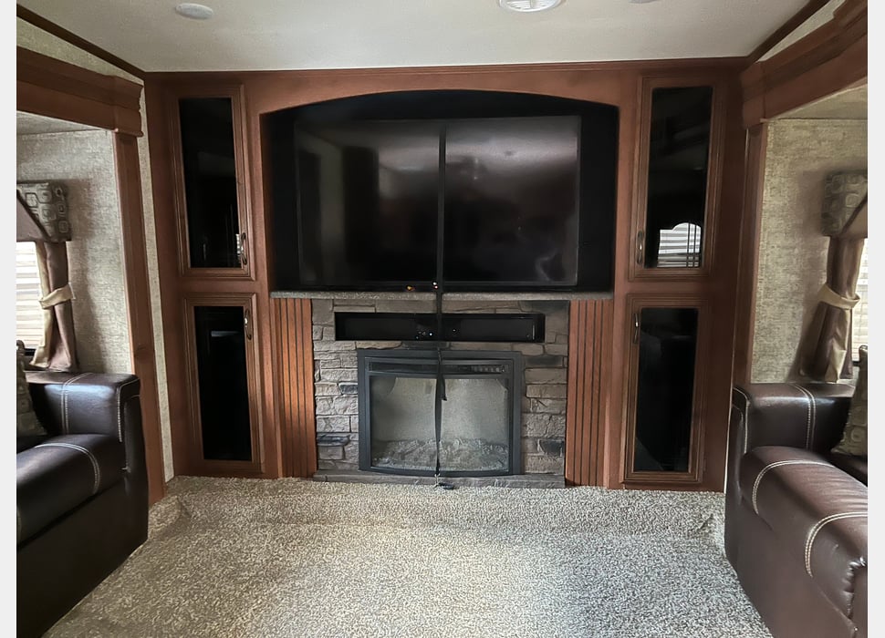 Fifth Wheel rentals in Saint Cloud