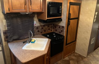 2011 Palomino Puma 30-KFB