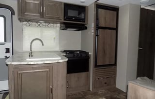 Family friendly with HUGE Bunkroom!!