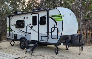 Ultralight, Roadtrip Ready - Flagstaff 20ft Camper