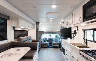 2022 EAST TO WEST Entrada 2900DS