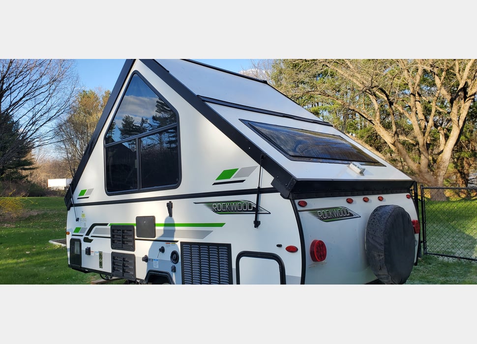 Pop-up Camper rentals in Manchester