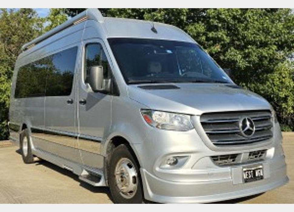 Class B Camping Van rentals in Anna