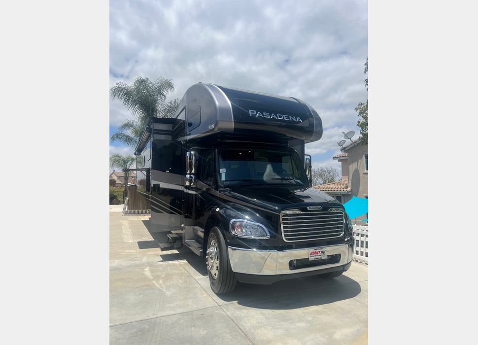 Class A Motor Home rentals in Las Vegas