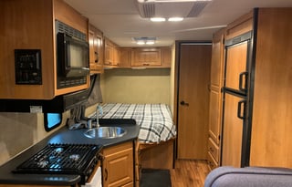 2014 Thor Motor Coach Four Winds 23A