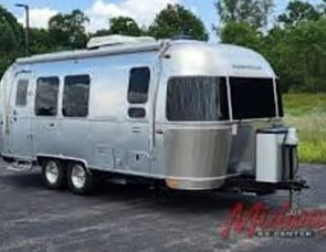 Airstream RV International Serenity 23FB