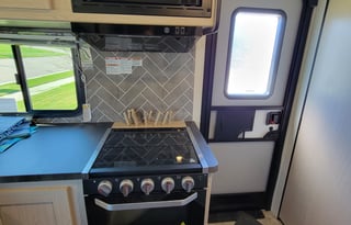 2022 S'mores for Four Coachmen TT