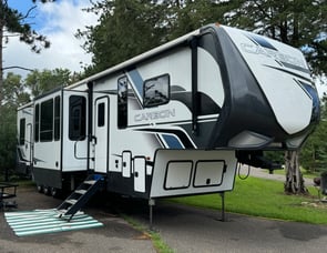 Keystone RV Carbon 398