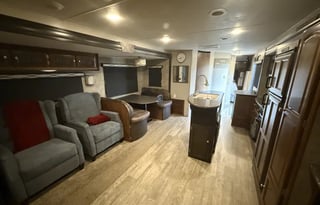 2018 Coachmen Forest River Gaal1685