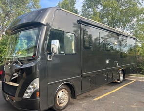 Thor Motor Coach ACE 30.2