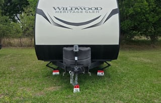 Weekend Getaway 2023 Forest River Wildwood 20BHHL