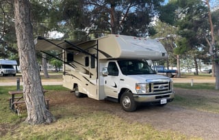Pet/friends/family friendly Minnie Winnebago