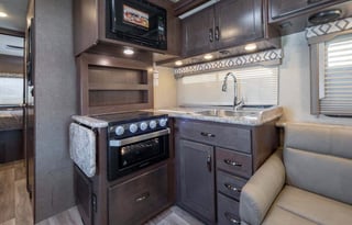 "Sugarbear Express 1" Thor Bunkhouse