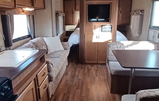 Mojave Mesa pet friendly RV