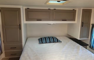 Easy RV for a Road Trip w/ Dogs