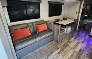 2020 CrossRoads RV Volante 28BH