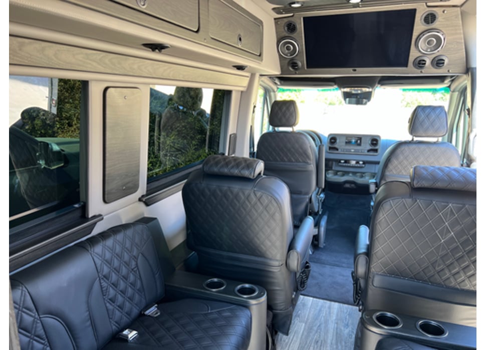 Class B Camping Van rentals in Los Angeles