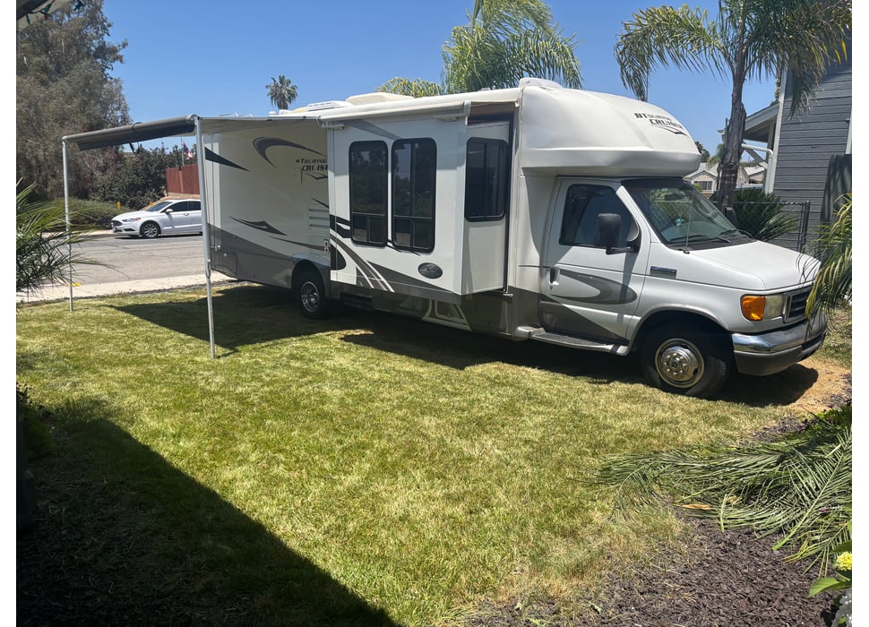 Class C Motor Home rentals in Winchester