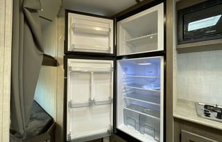 2022 Gulf Stream RV Gulf Stream Enlighten 19BH