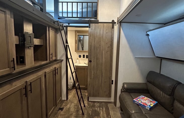 Bunk Room
2 upper bunks
1 pull out sofa bed
1 bunk above the sofa
Storage with starter sets of cleaning supplies and extra bedding