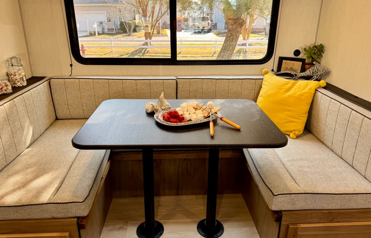 Extra Large Dining and Game playing in the slide out.