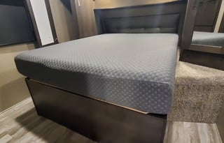 Our B E A Utiful Blue Pearl Reflection