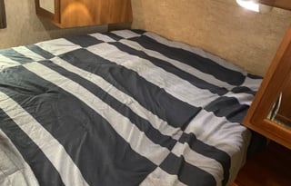 2016 27ft with bunk beds sleeps up to 8