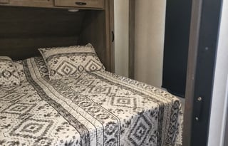 2021 Forest River RV Vibe 33BH