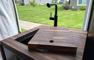 Off-Grid Luxury - 2022 RAM ProMaster