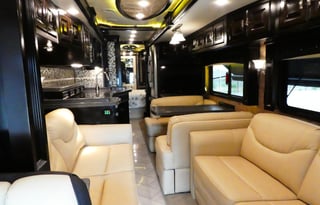 ONE OF THE CLEANEST MOTOR COACHES  OUT THERE