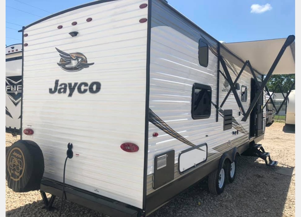 Travel Trailer rentals in Paris